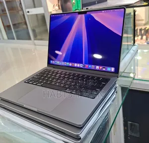 Photo - New Laptop Apple MacBook Pro M1 16GB Apple M1 SSD 1T