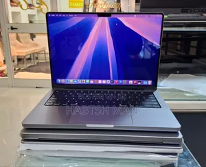 New Laptop Apple MacBook Pro M1 16GB Apple M1 SSD 1T