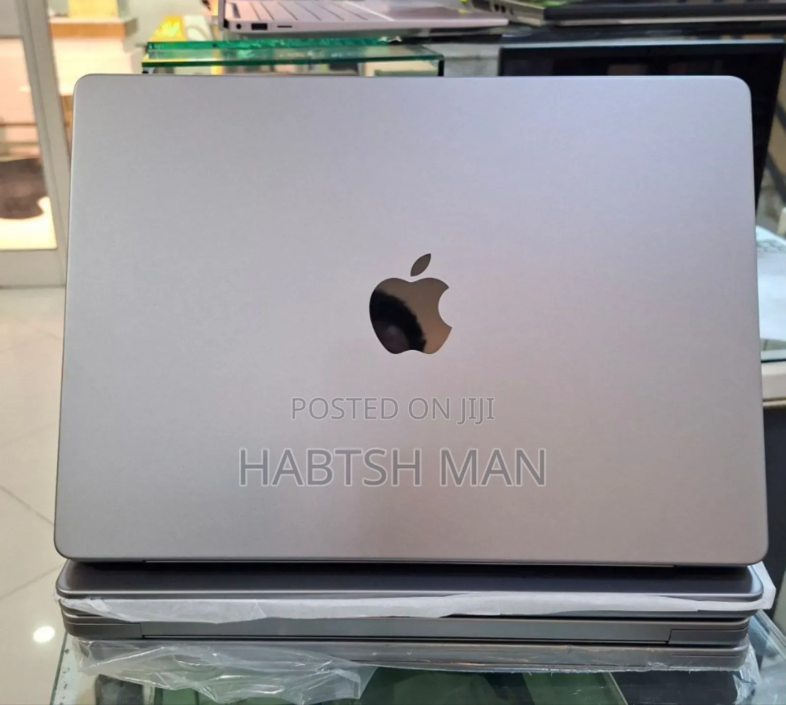 New Laptop Apple MacBook Pro M1 16GB Apple M1 SSD 1T