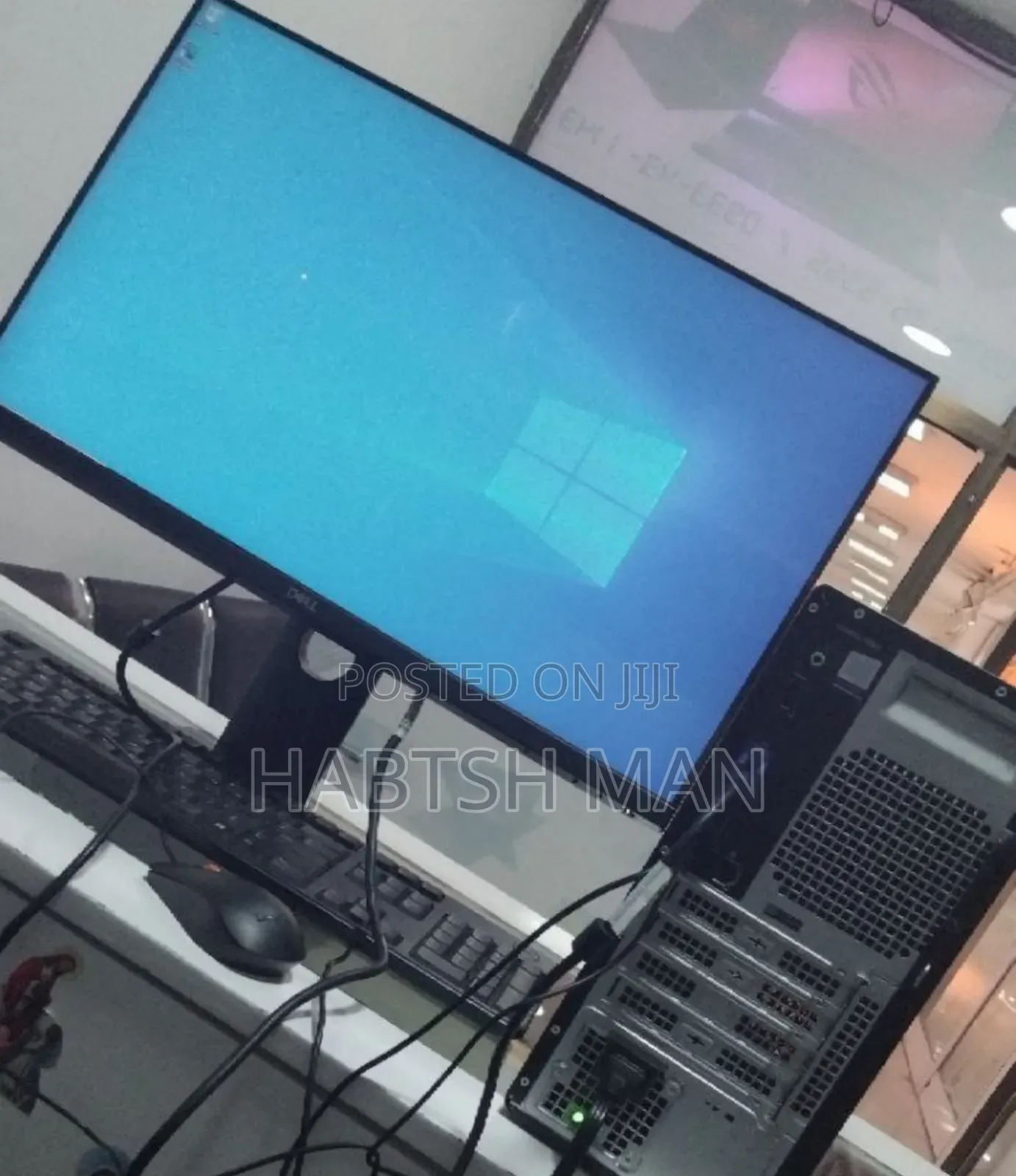 New Desktop Computer Dell Vostro 3900 8GB Intel Core I5 HDD 1T