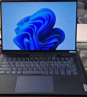 Photo - New Laptop Lenovo Yoga 700 16GB AMD Ryzen 7 SSD 512GB