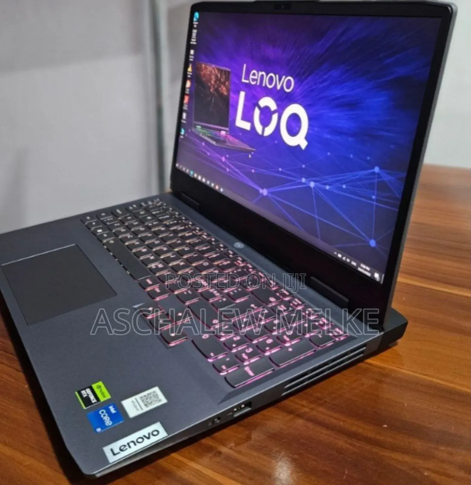 New Laptop Lenovo LOQ 15IRH8 16GB Intel Core I5 SSD 512GB
