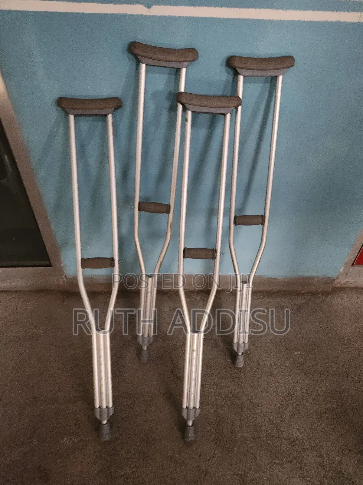 Axillary Bilateral Crutches米飯new Pair Crutches法庭axillary