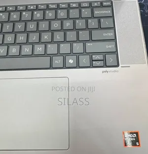 New Laptop HP Envy X360 16GB AMD Ryzen 5 SSD 512GB