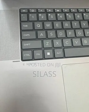 New Laptop HP Envy X360 16GB AMD Ryzen 5 SSD 512GB