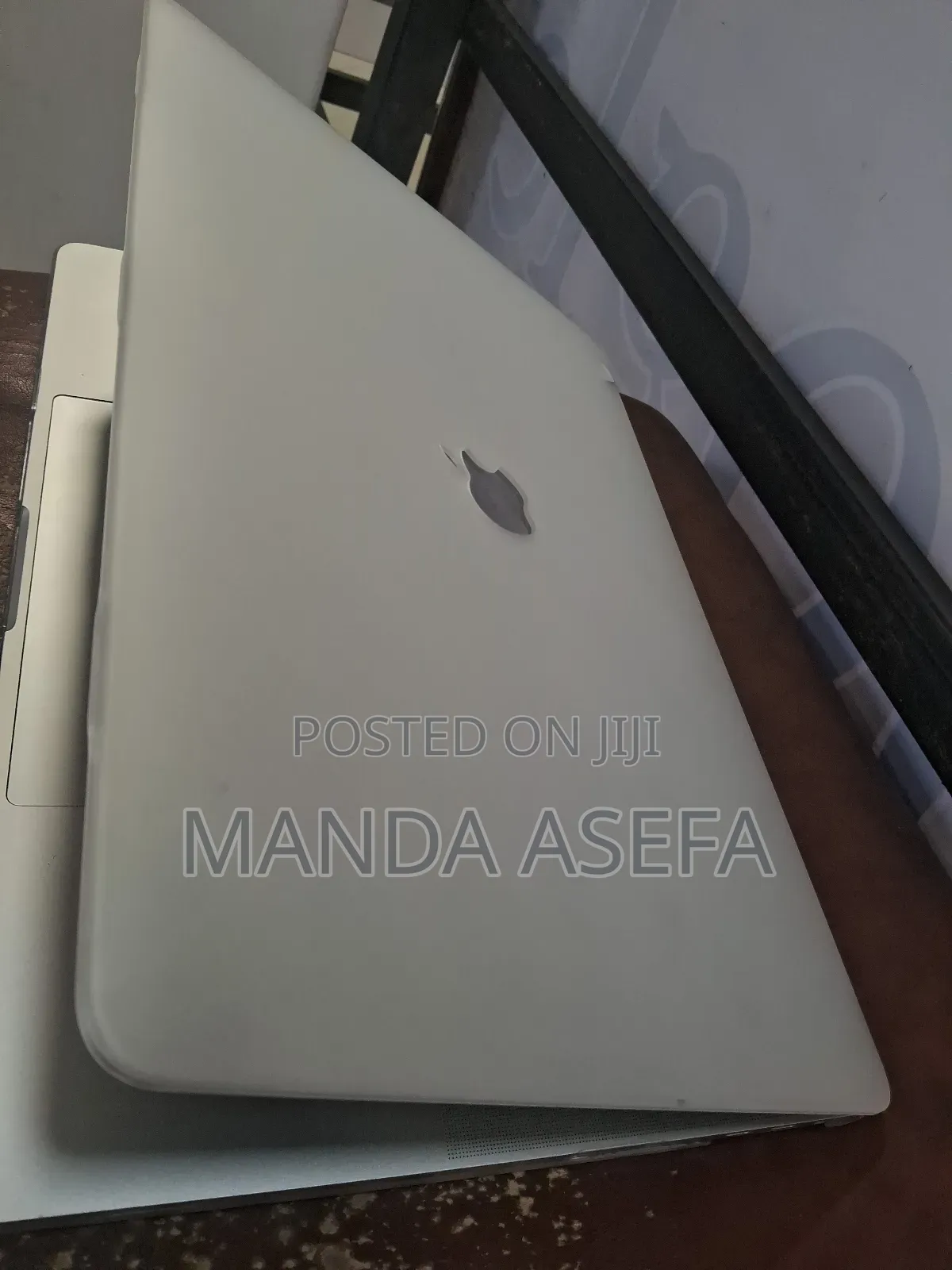 New Laptop Apple MacBook Pro 2018 32GB Intel Core I9 SSD 1T