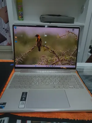 New Laptop Lenovo Yoga 9i 16GB Intel Core I7 SSD 512GB