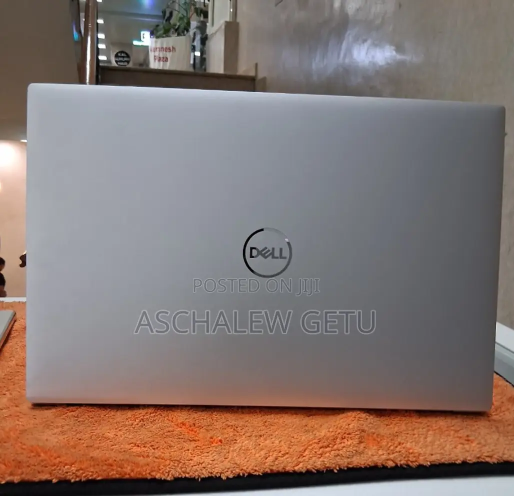 New Laptop Dell XPS 15 16GB Intel Core I7 SSD 512GB