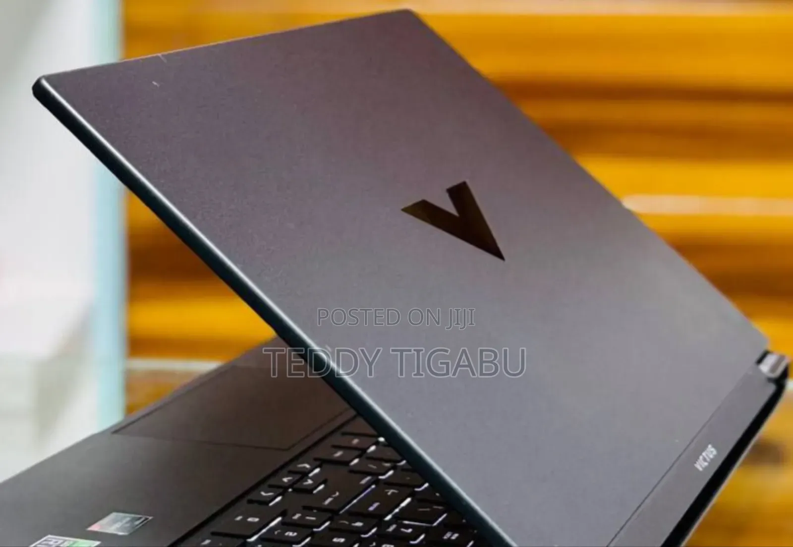 New Laptop HP Victus 15 16GB AMD Ryzen 7 SSD 512GB