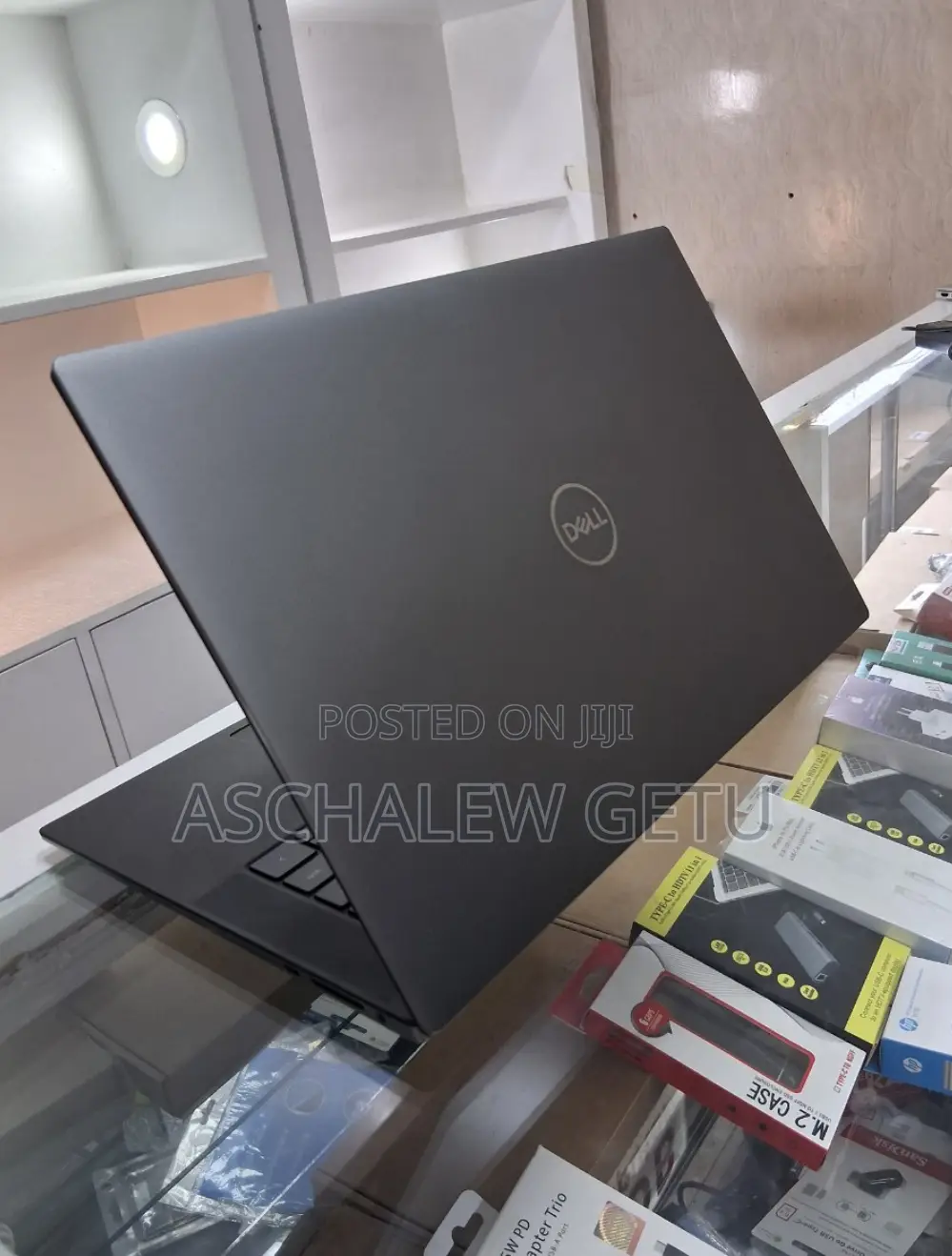 New Laptop Dell Precision 5550 16GB Intel Core I7 SSD 512GB