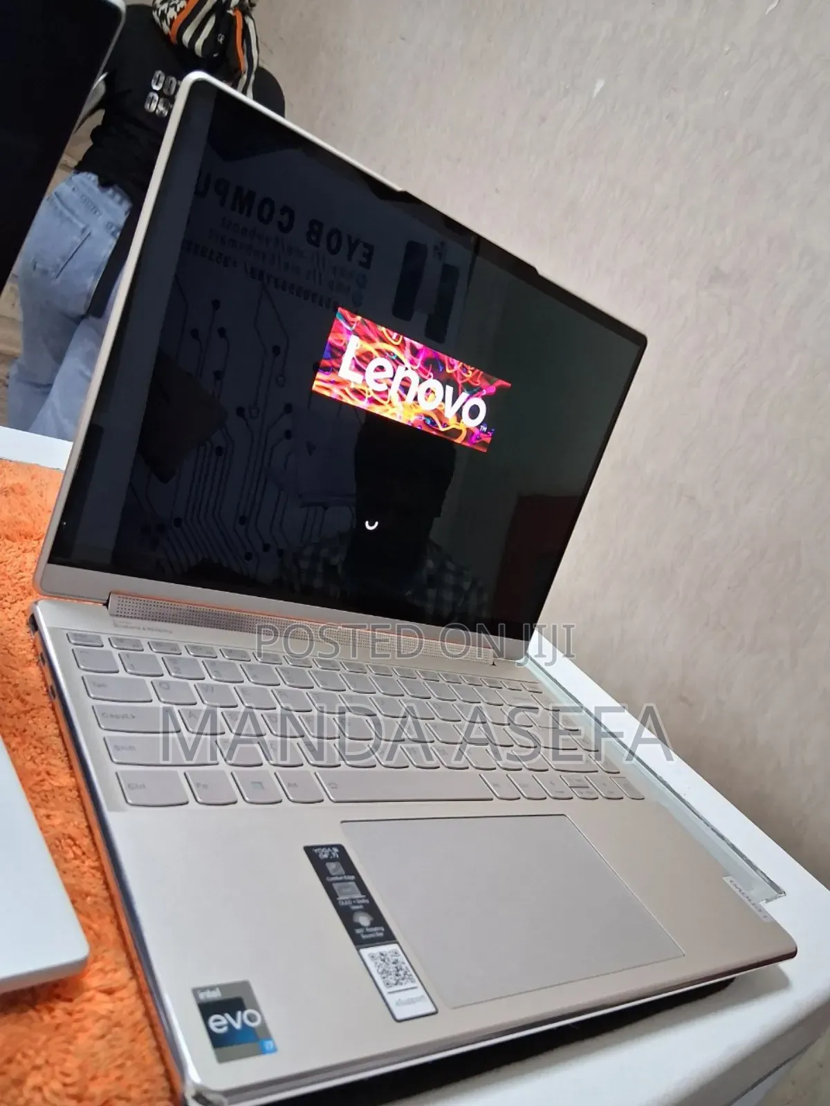 New Laptop Lenovo Yoga 9i 16GB Intel Core I7 SSD 512GB