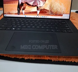 New Laptop Dell XPS 15 16GB Intel Core I7 SSD 512GB