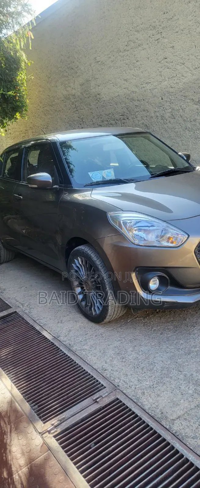 Suzuki Swift 2021 Gray