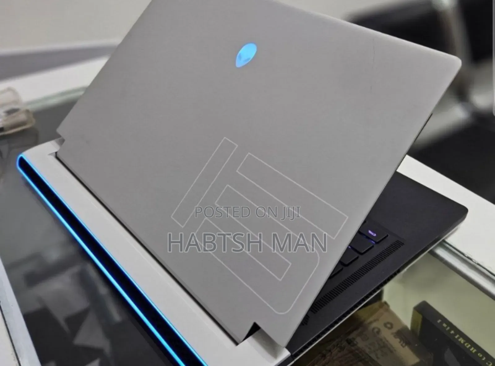 New Laptop Alienware M17x R2 16GB Intel Core I7 SSD 512GB