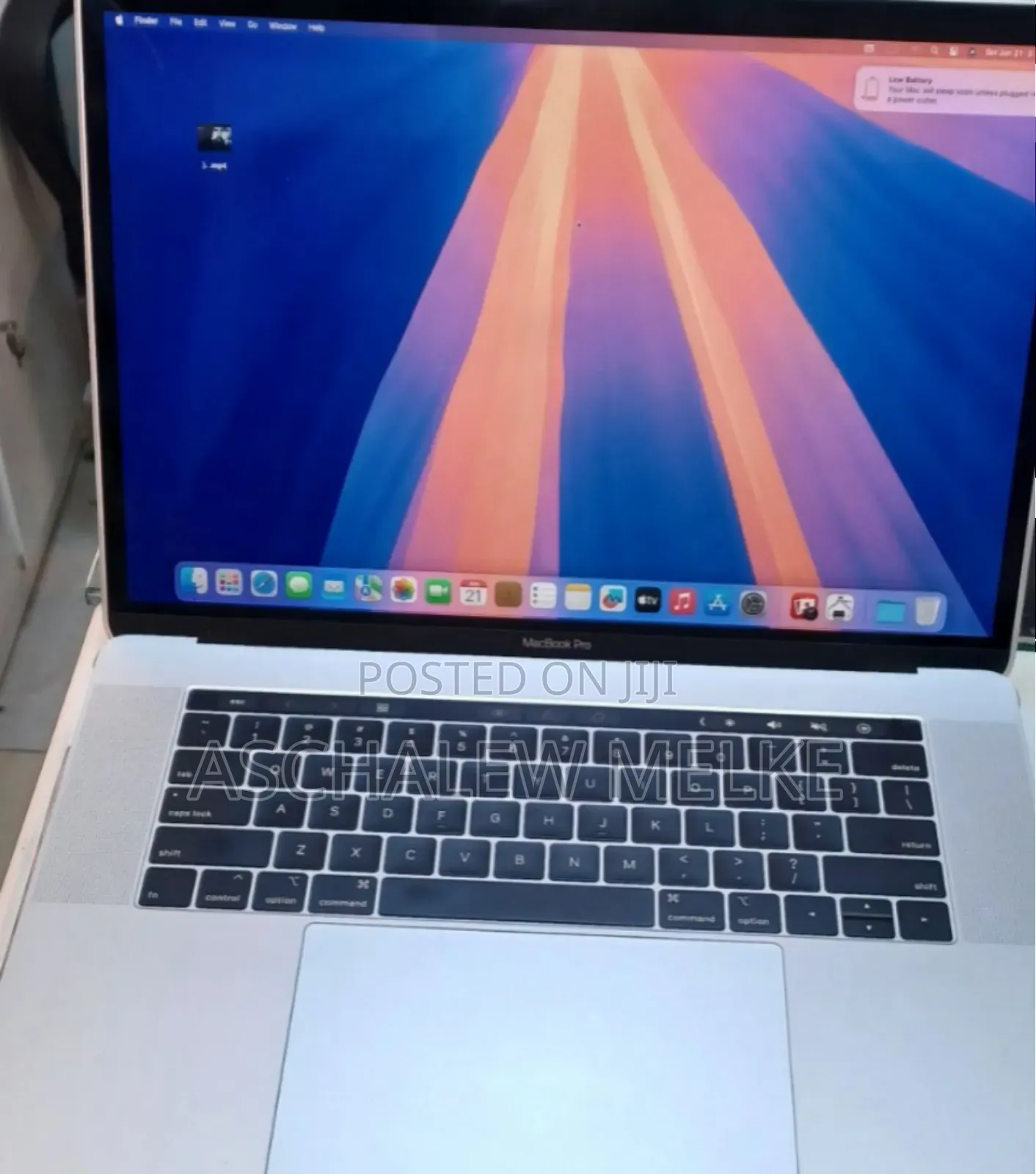 New Laptop Apple MacBook Pro 2018 32GB Intel Core I9 SSD 1T
