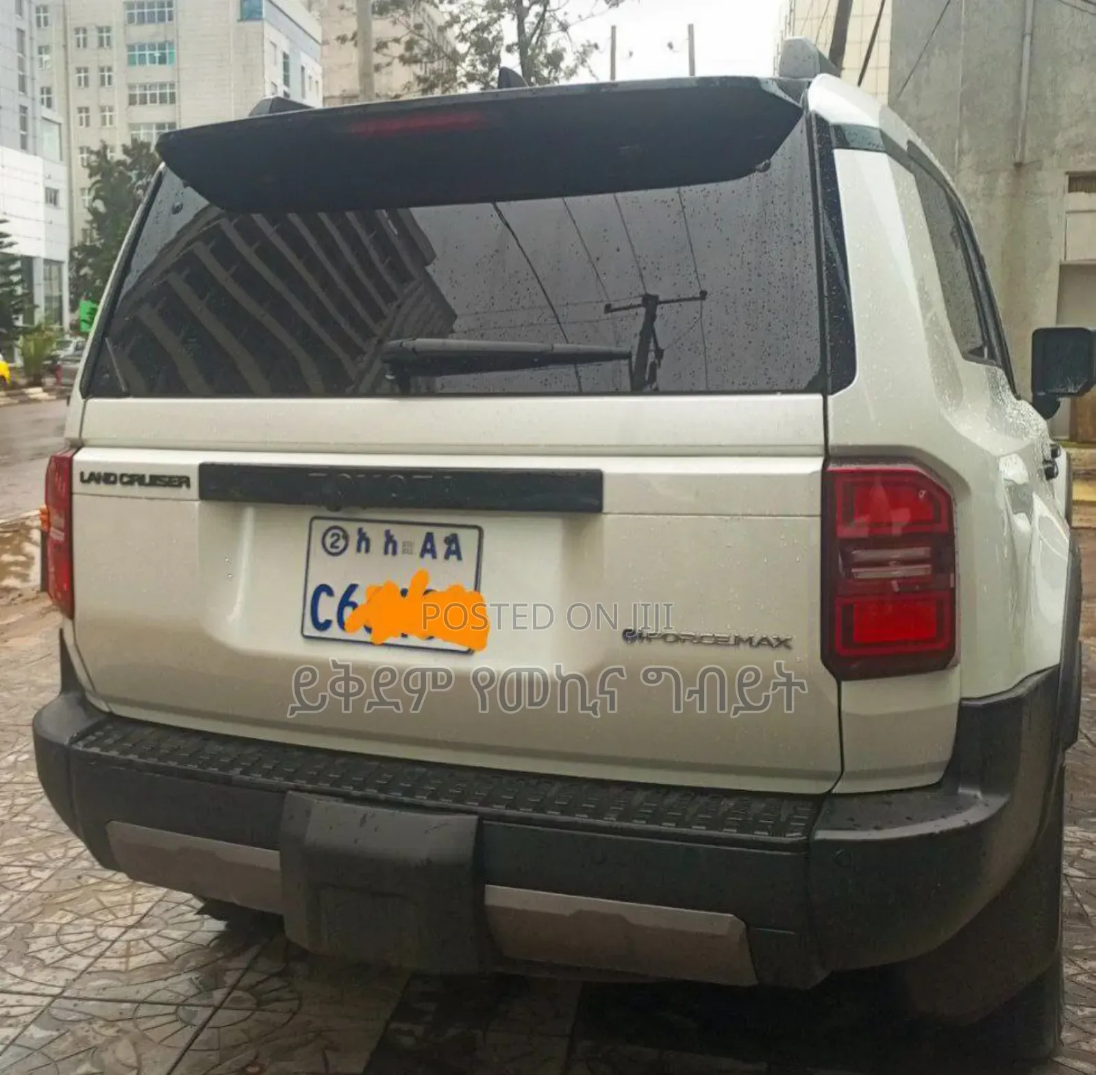 Toyota Land Cruiser 2024 White