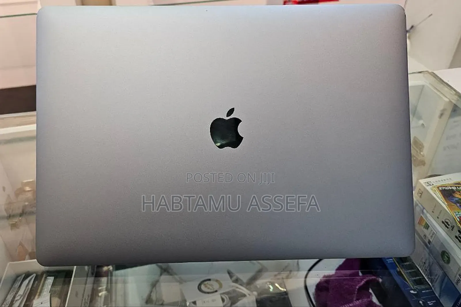 New Laptop Apple MacBook Pro 2017 16GB Intel Core I7 SSD 1T