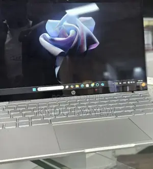 Photo - New Laptop HP Pavilion 15 8GB Intel Core I5 SSD 512GB