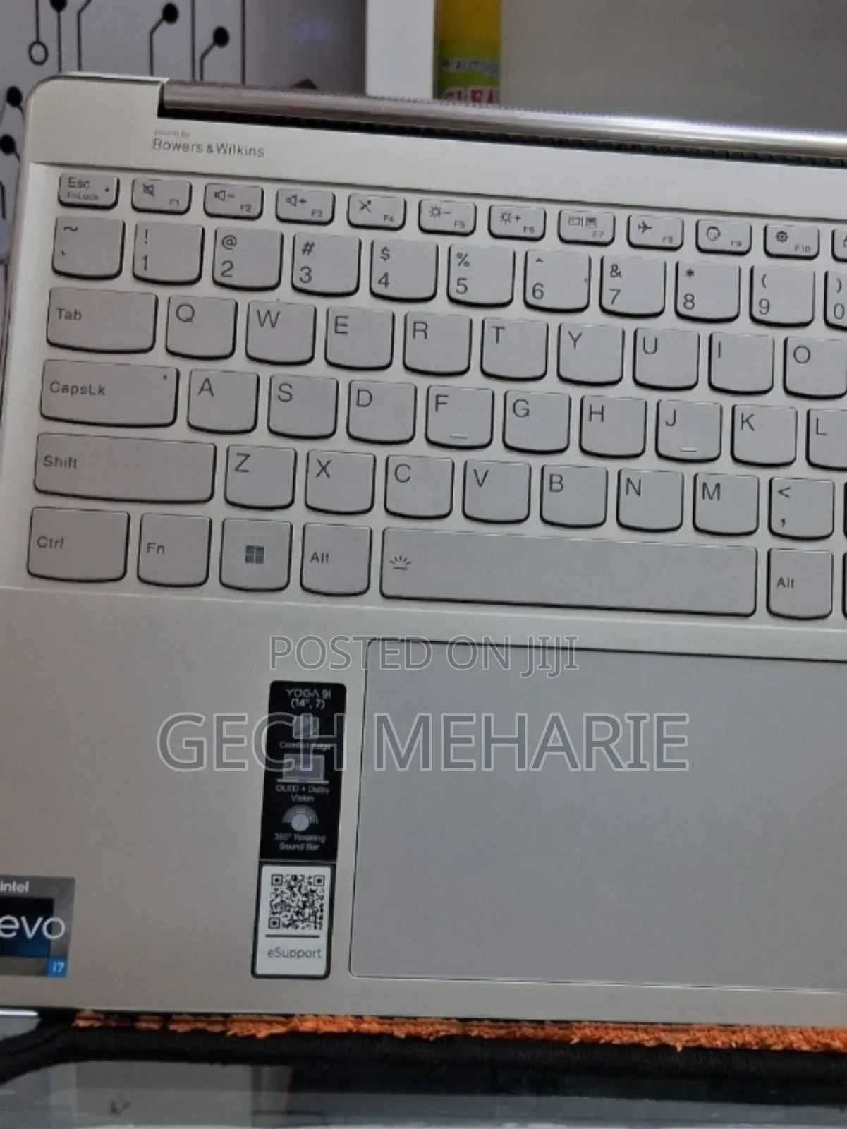 New Laptop Lenovo Yoga 9i 16GB Intel Core I7 SSD 512GB