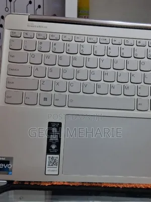 New Laptop Lenovo Yoga 9i 16GB Intel Core I7 SSD 512GB