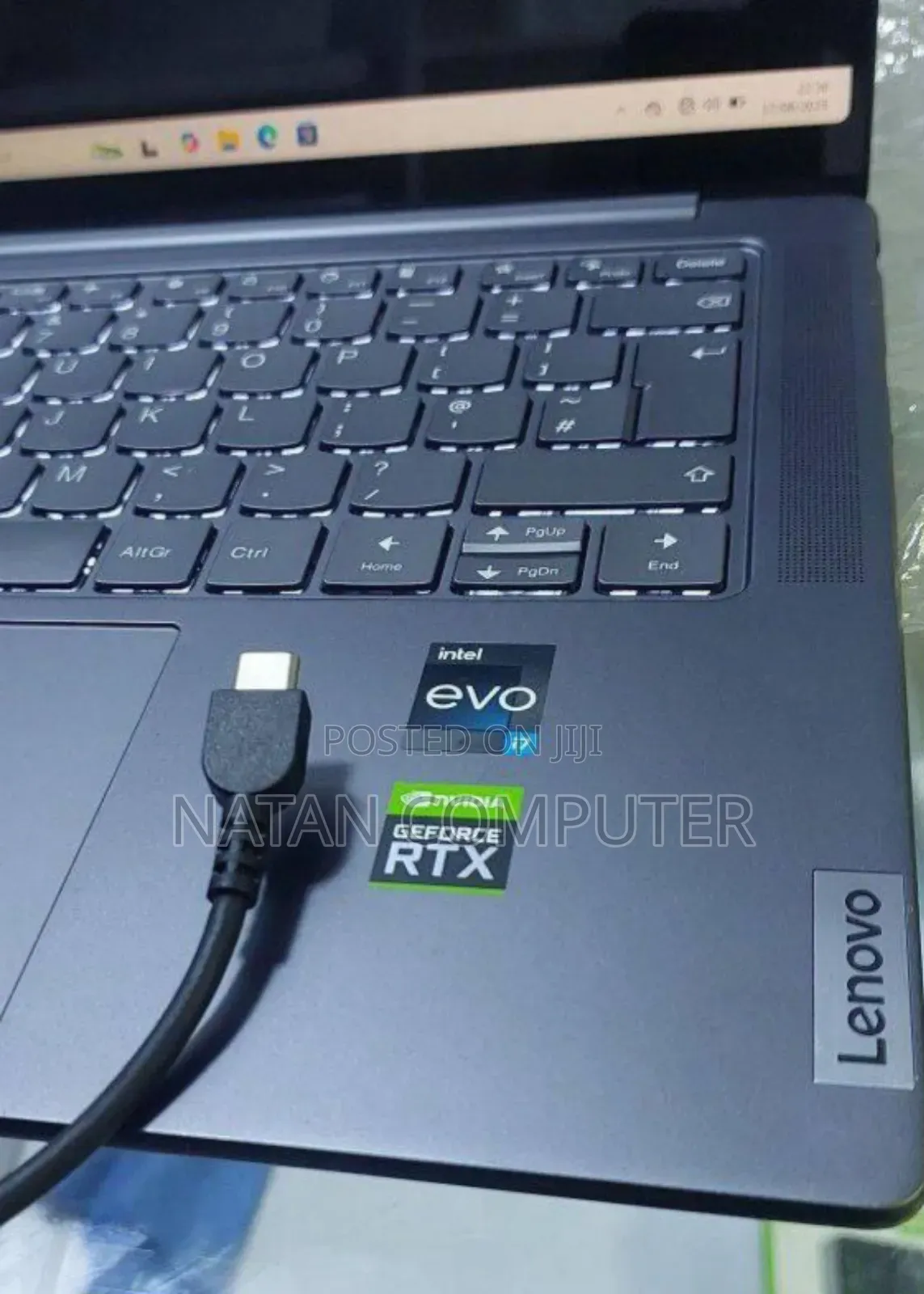 New Laptop Lenovo Yoga 700 32GB Intel Core I7 SSD 1T