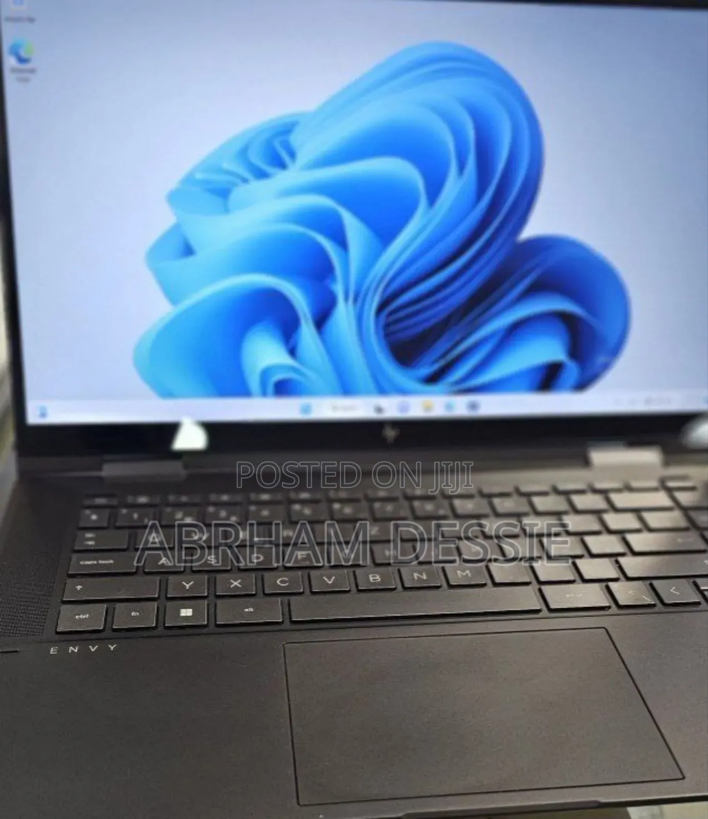 New Laptop HP Envy X360 16GB AMD Ryzen 7 SSD 1T