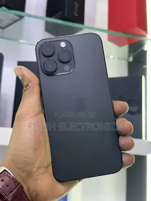 Photo - Apple iPhone 14 Pro Max 256 GB Black