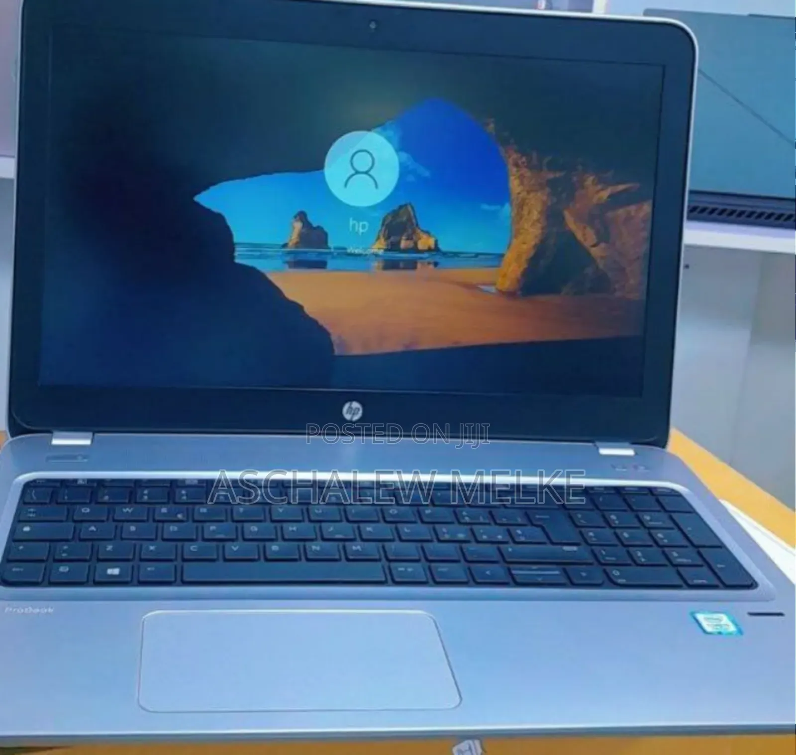 New Laptop HP ProBook 440 G4 8GB Intel Core I5 SSD 1T