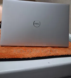 New Laptop Dell XPS 15 9530 16GB Intel Core I7 SSD 1T