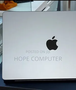 New Laptop Apple MacBook Pro M1 16GB Apple M1 Pro SSD 1T