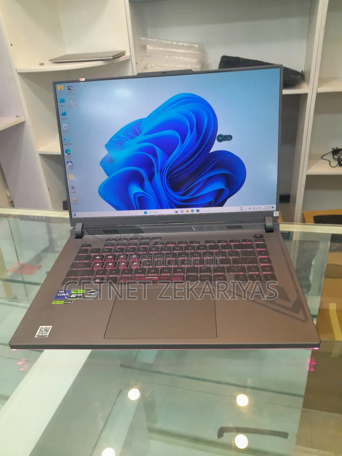 New Laptop Asus ROG Strix G15 16GB Intel Core I9 SSD 1T