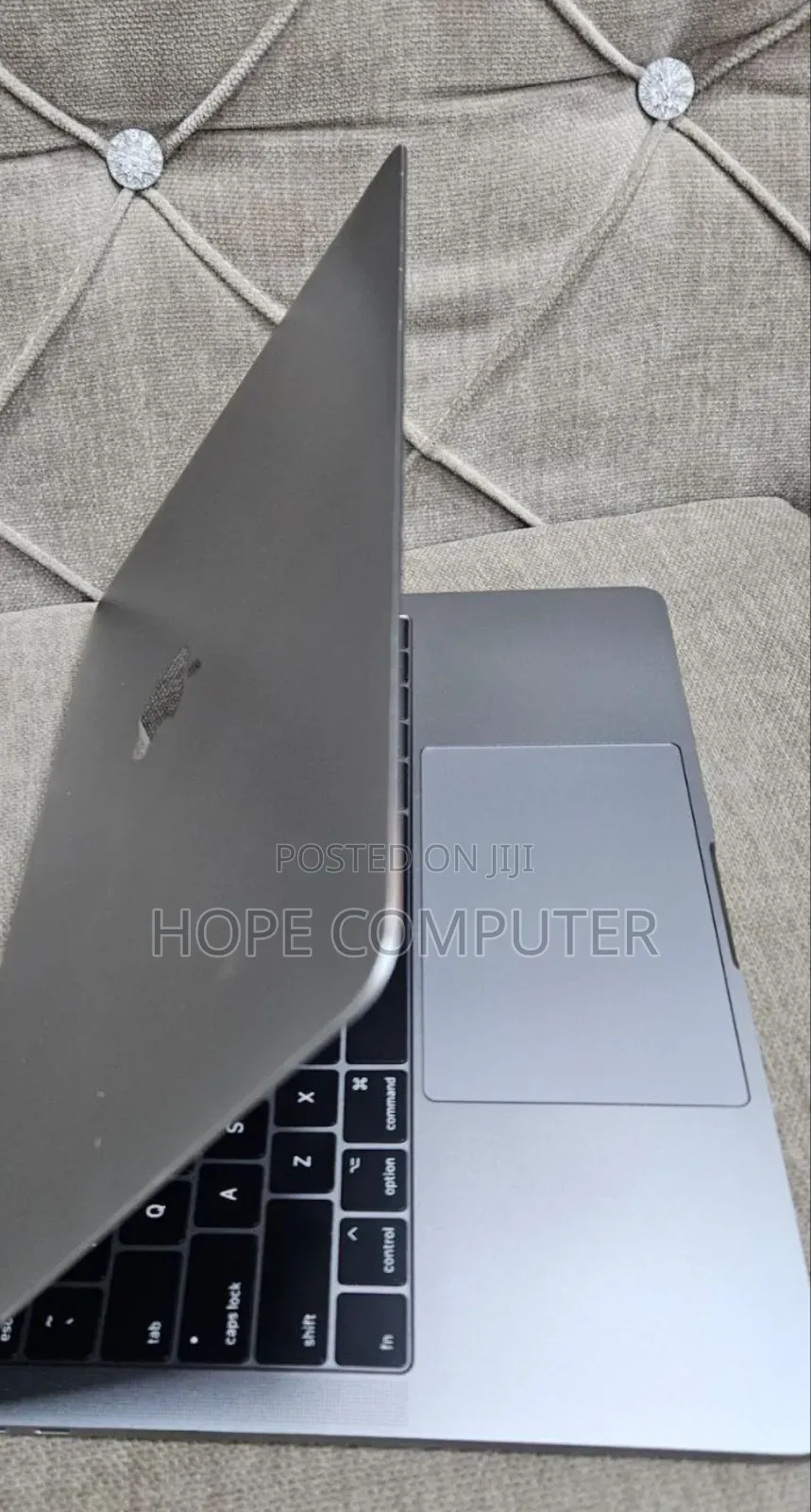 New Laptop Apple MacBook Pro 2017 16GB Intel Core I5 SSD 256GB