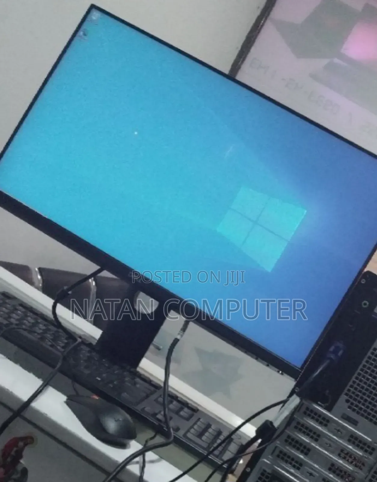 New Desktop Computer Dell Vostro 3900 8GB Intel Core I5 HDD 1T