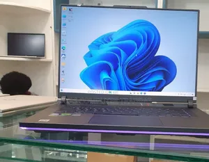 New Laptop Asus ROG Strix G15 16GB Intel Core I9 SSD 1T