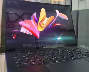 New Laptop Asus ZenBook 13 UX331UN 16GB Intel Core I7 SSD 512GB