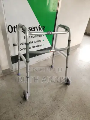 Photo - Walker前日walker而已almunium Walker只吧walking Frame鬥志medical New