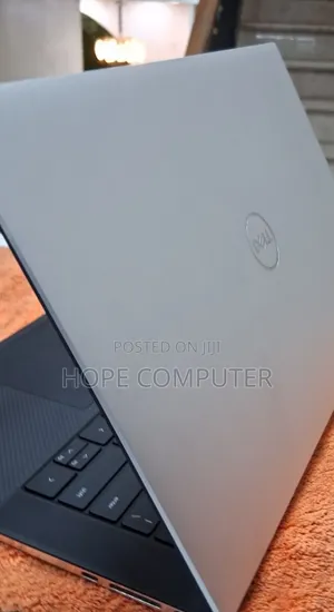 Photo - New Laptop Dell XPS 15 16GB Intel Core I7 SSD 512GB