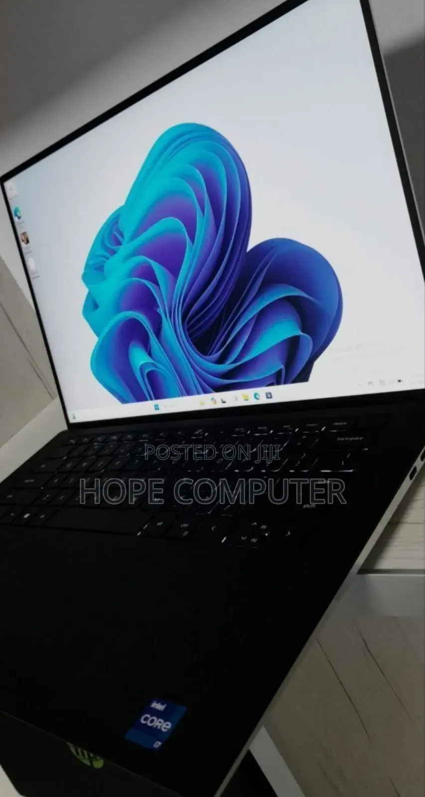 New Laptop Dell XPS 15 16GB Intel Core I7 SSD 512GB