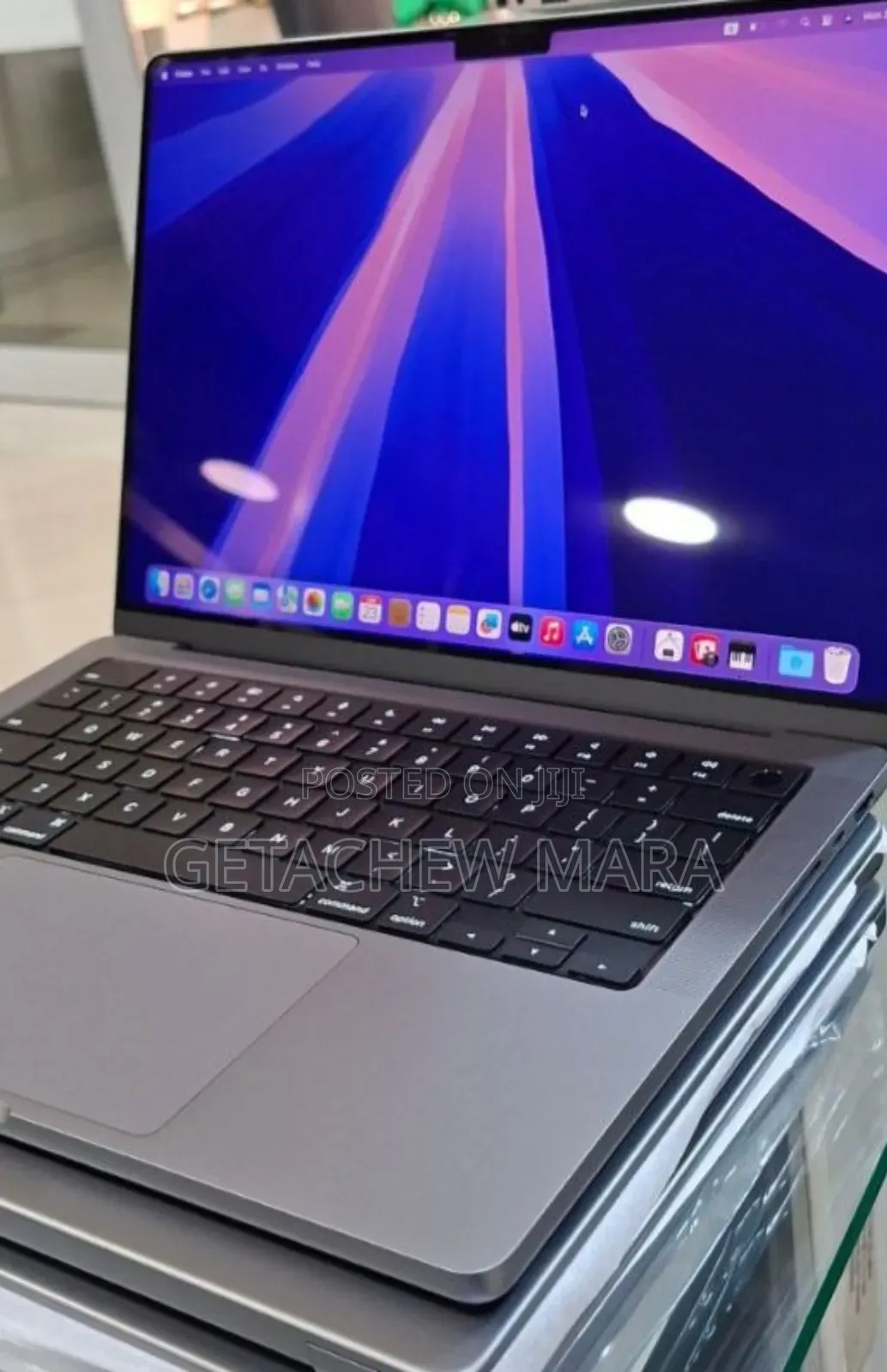 New Laptop Apple MacBook Pro M1 16GB Intel Core I5 SSD 1T