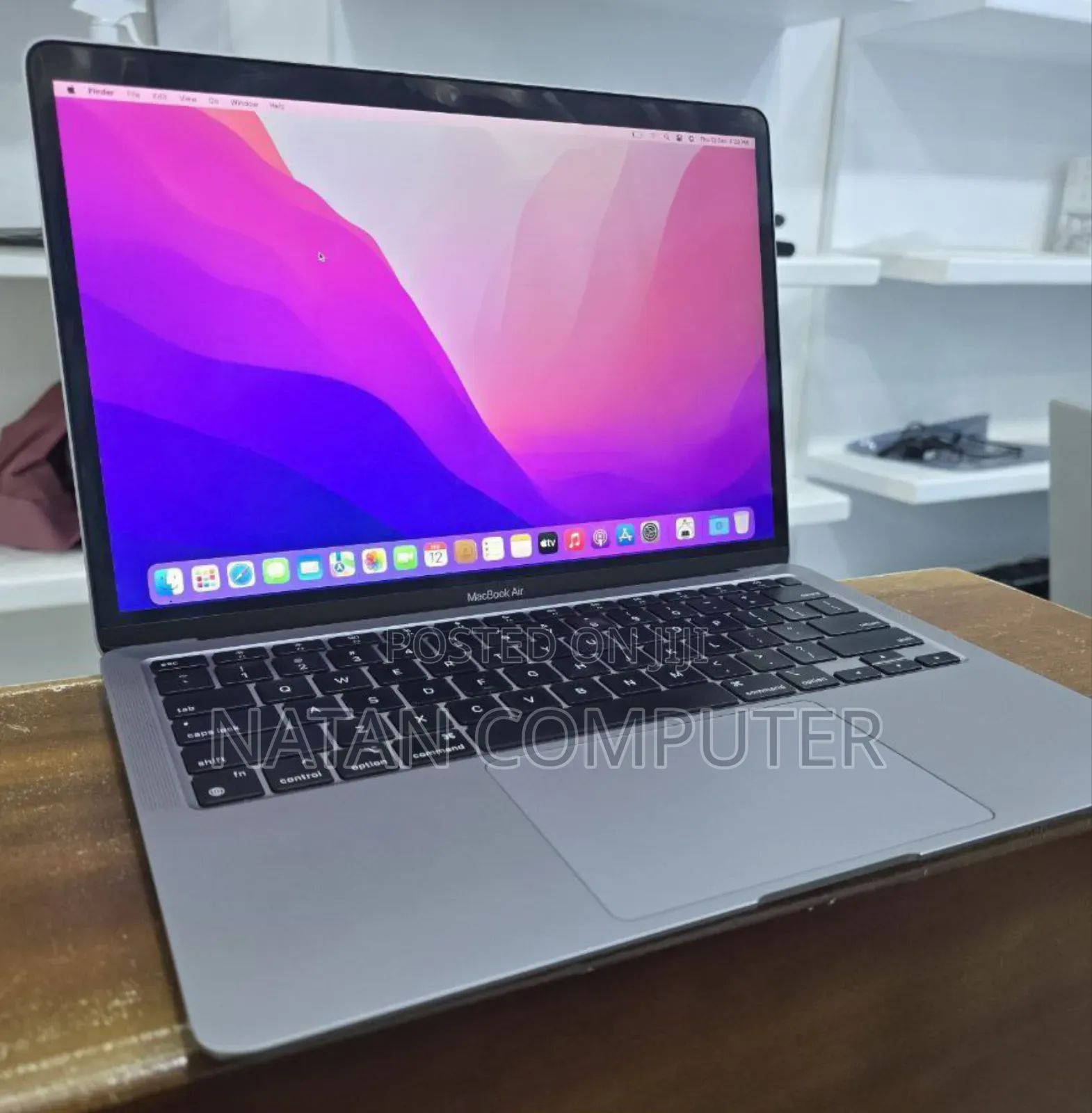 New Laptop Apple MacBook Air 2020 M1 8GB Apple M1 SSD 256GB