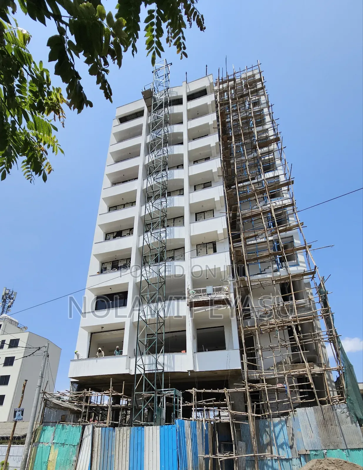 3bdrm Apartment in Teshomes Real Estate, Bole for sale