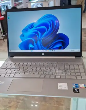 New Laptop HP Stream Notebook 16GB Intel Core I5 SSD 512GB