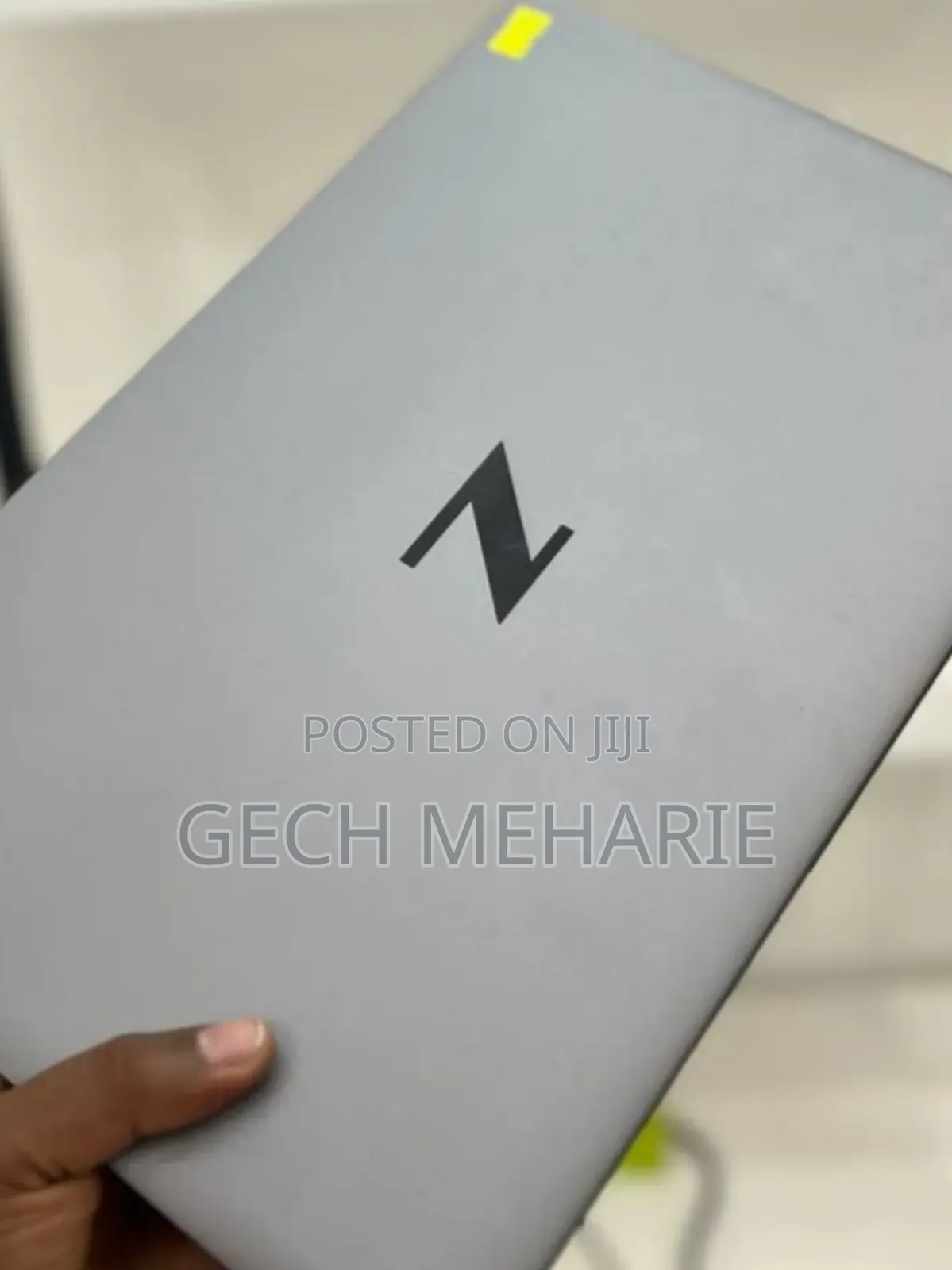 New Laptop HP ZBook Firefly G8 16GB Intel Core I7 SSD 512GB