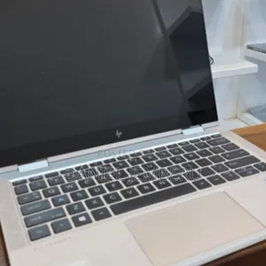 New Laptop HP EliteBook 1040 G8 16GB Intel Core I7 SSD 512GB