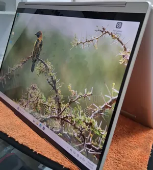 New Laptop Lenovo Yoga 9i 16GB Intel Core I7 SSD 512GB