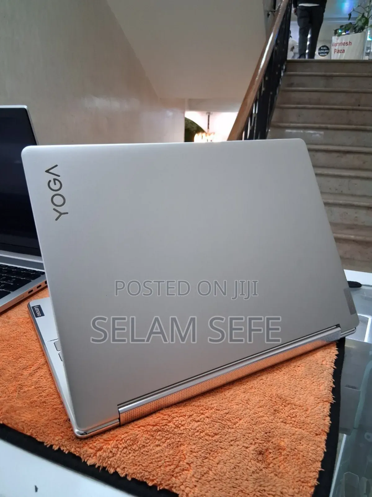 New Laptop Lenovo Yoga 9i 16GB Intel Core I7 SSD 512GB