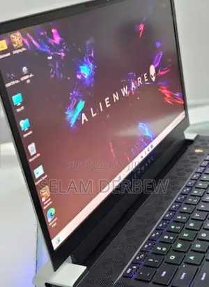 Photo - New Laptop Dell Alienware X17 R1 16GB Intel Core I7 SSD 512GB