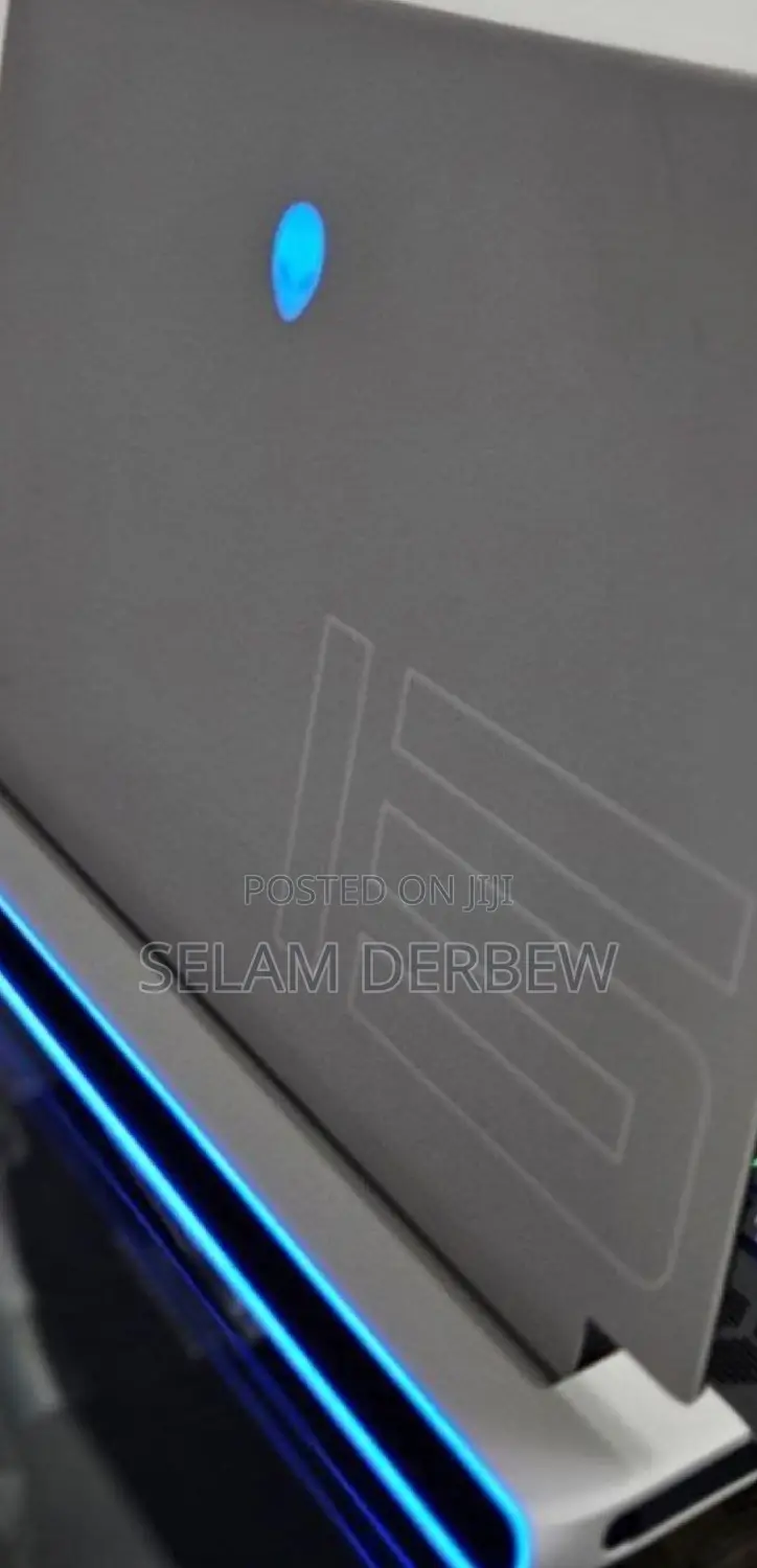 New Laptop Dell Alienware X17 R1 16GB Intel Core I7 SSD 512GB