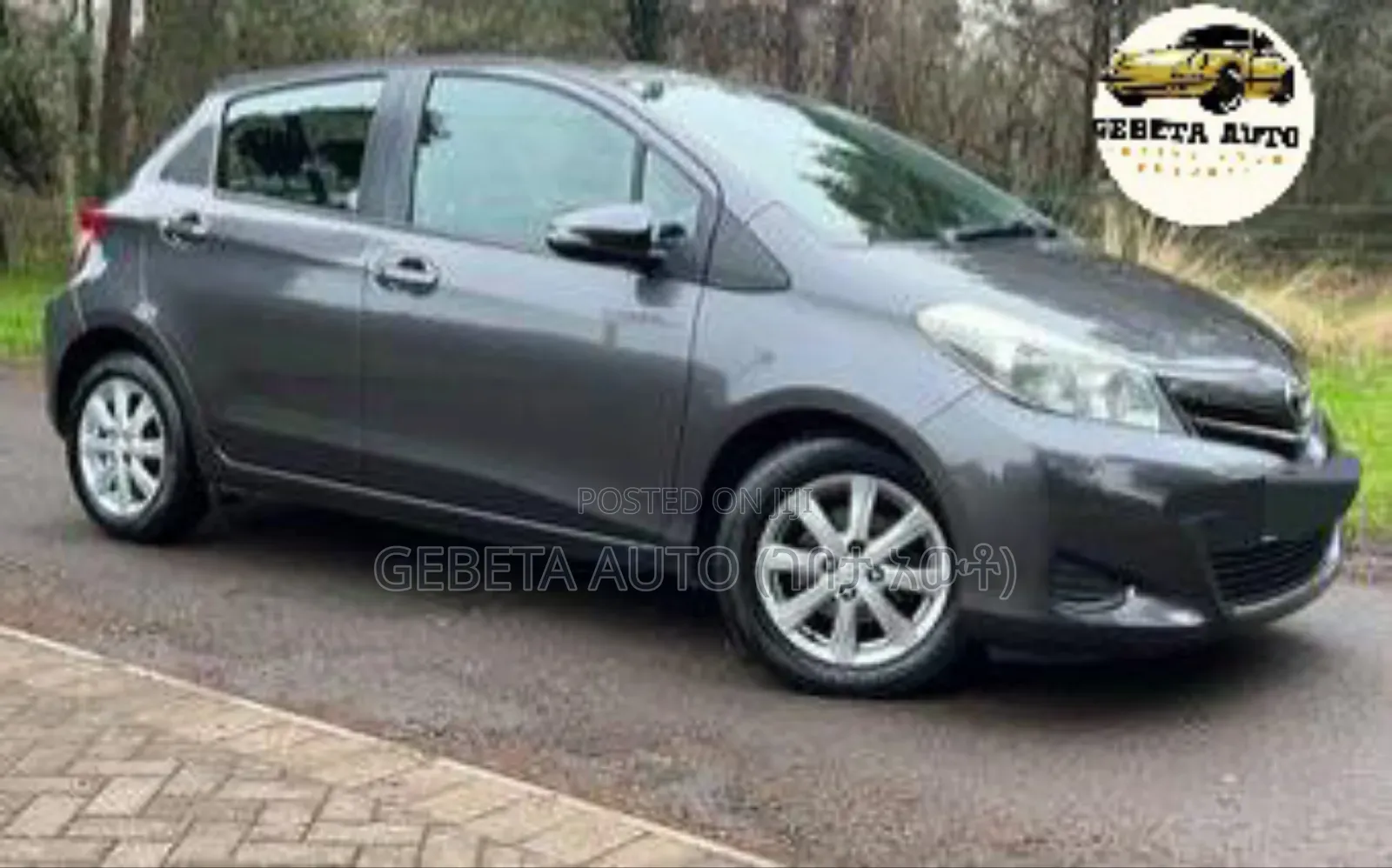 Toyota Yaris 2015 Silver