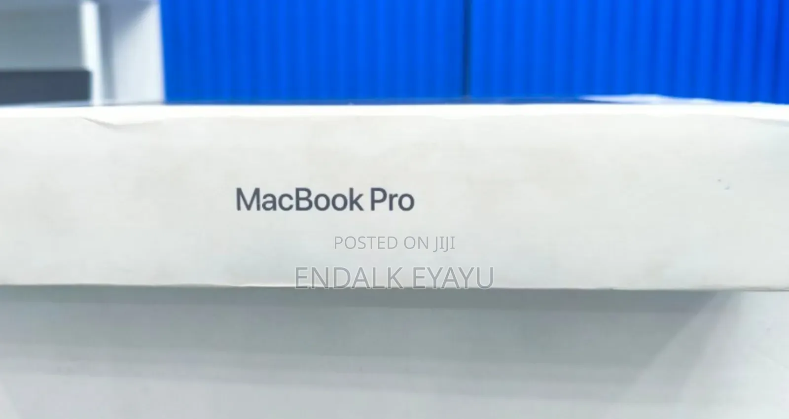 New Laptop 16GB Apple M4 SSD 512GB